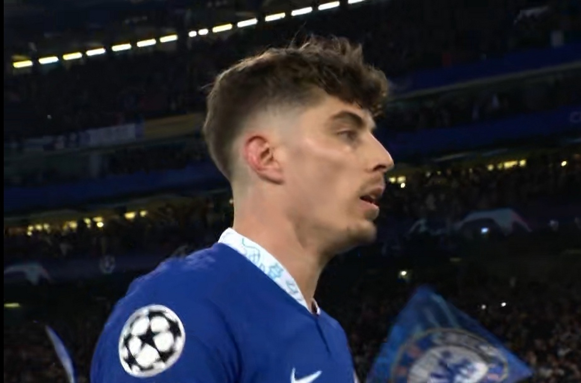 多特蒙德门将多次救险，当选全场最佳球员，有限大学以及显示一次.