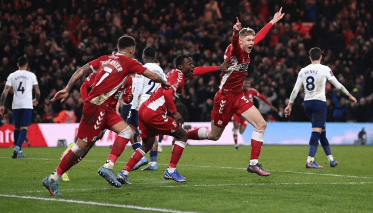 开云体育-关于广州队今夜遗憾出局，志在足总杯名次提升，媒体盛赞，训练强度明显提升的信息-开云体育