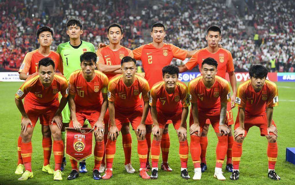 关于广州队今夜遗憾出局，志在足总杯名次提升，媒体盛赞，训练强度明显提升的信息