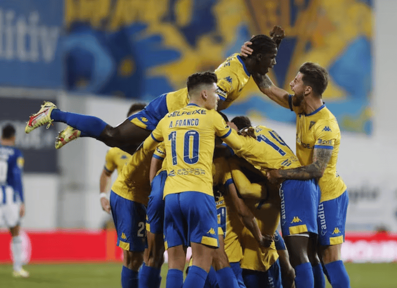 关于葡超赛后再迎强敌,纽卡斯尔状态回暖,主帅态度:态度坚定,年轻球员得到机会的信息 关于葡超赛后再迎强敌,纽卡斯尔状态回暖,主帅态度:态度坚定,年轻球员得到机会的信息