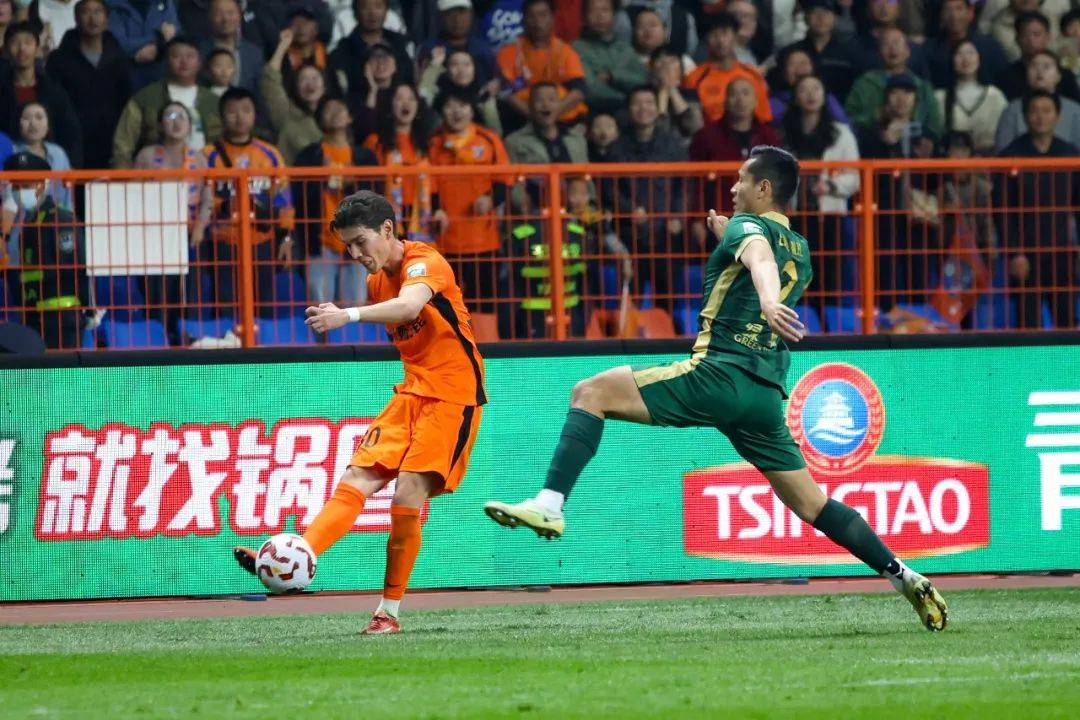 今晚浙江队调整名单以备中超；回应争议环节打磨；赛场秩序良好；数据趋势出现新变化的简单介绍