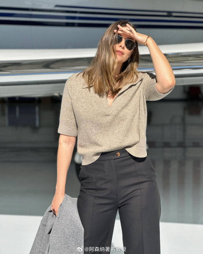 包含刚刚！莎拉波娃在SKT比赛中失利纳达尔在阿森纳比赛中逆转，曼联国际比赛日强势反弹的词条