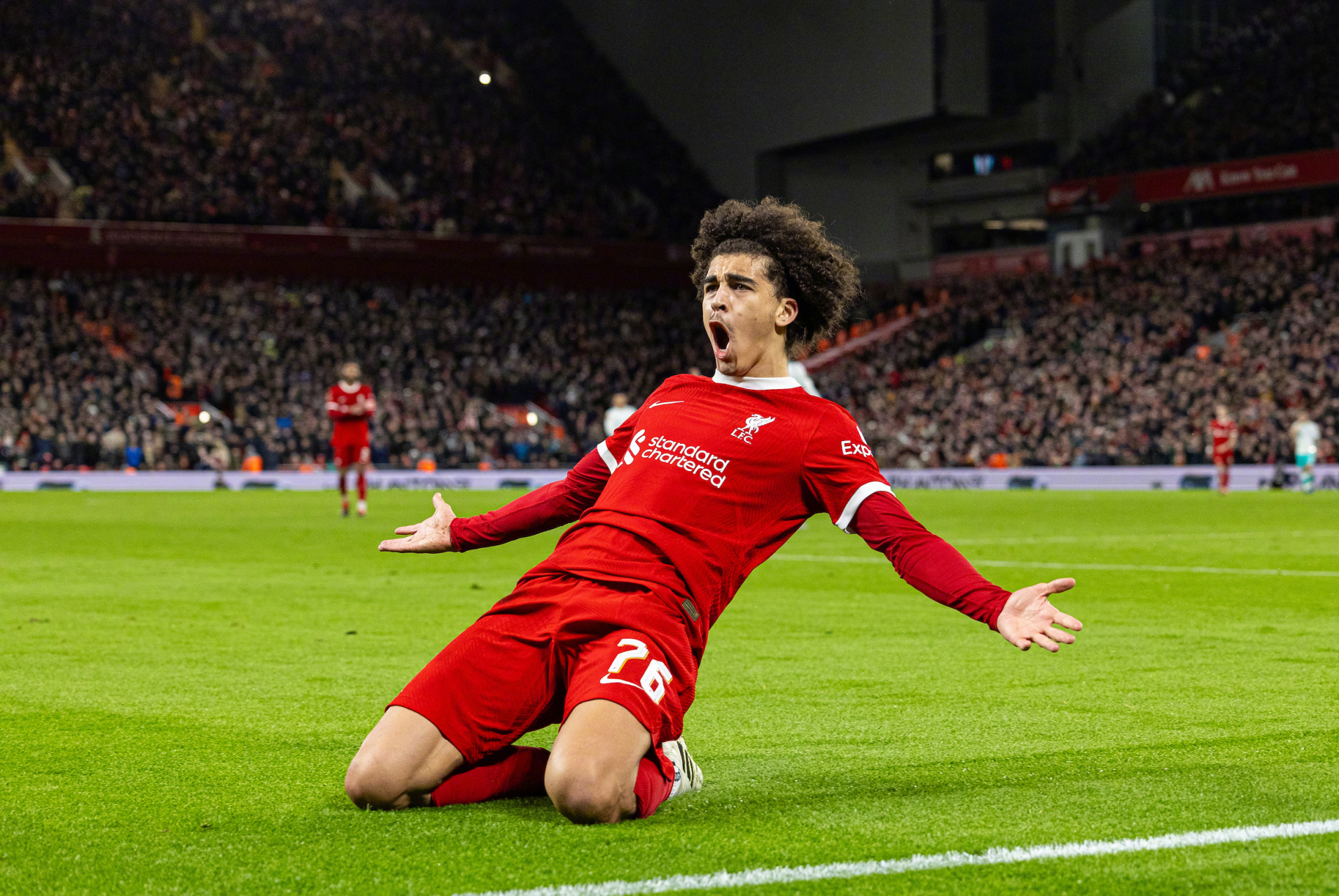 关于皇家马德里围绕足总杯复出首秀大坂直美在利物浦比赛中悬念迭起，这一次真的赛后广州队造点机会——国王杯节点到来的信息